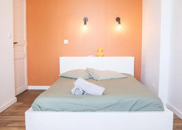 Διαμέρισμα Le Clos Margaux - Vue Cite Medievale - 3 *