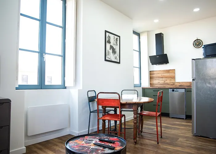 Le Clos Margaux - Vue Cite Medievale - 3 *